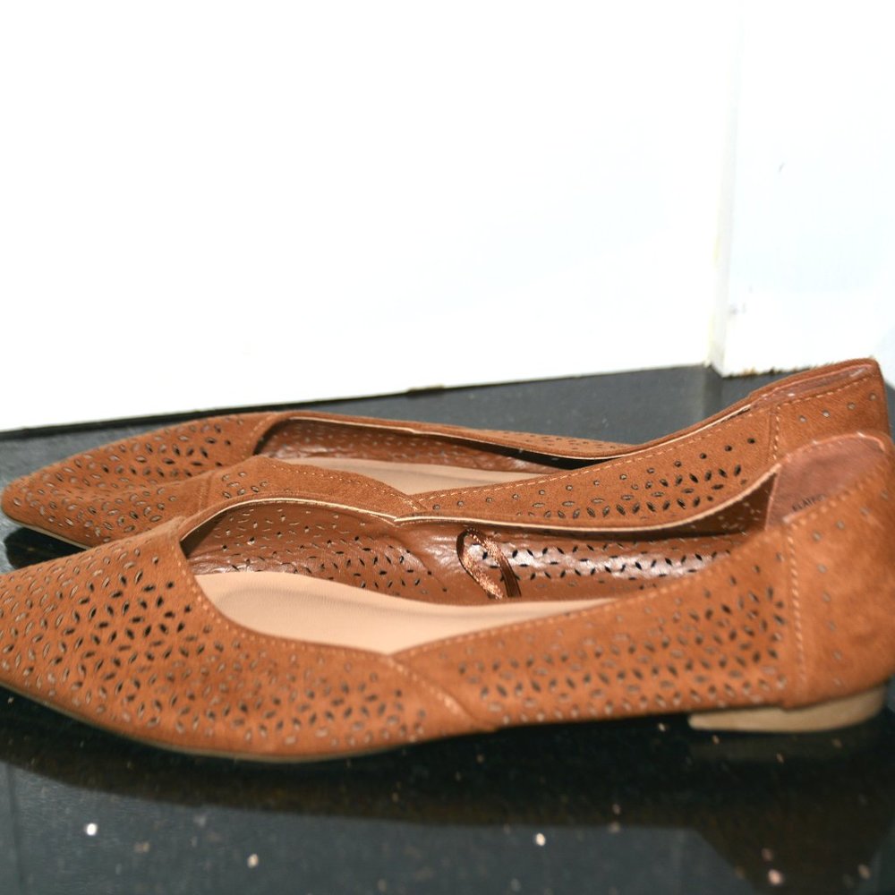 MADDEN GIRL Perforated Loafer Flats - Picture 5 of 7